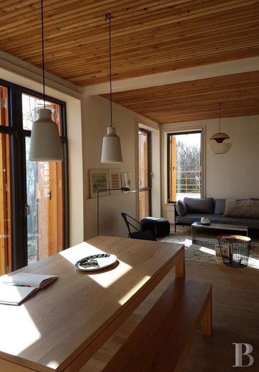 A contemporary chalet overlooking the Durance valley in the south-west of Briançon - photo  n°5