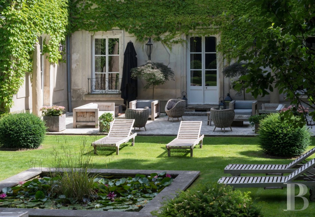 A classic and elegant house for relaxing weekends, family gatherings and important meetings just 50 kilometres from Paris  - photo  n°5