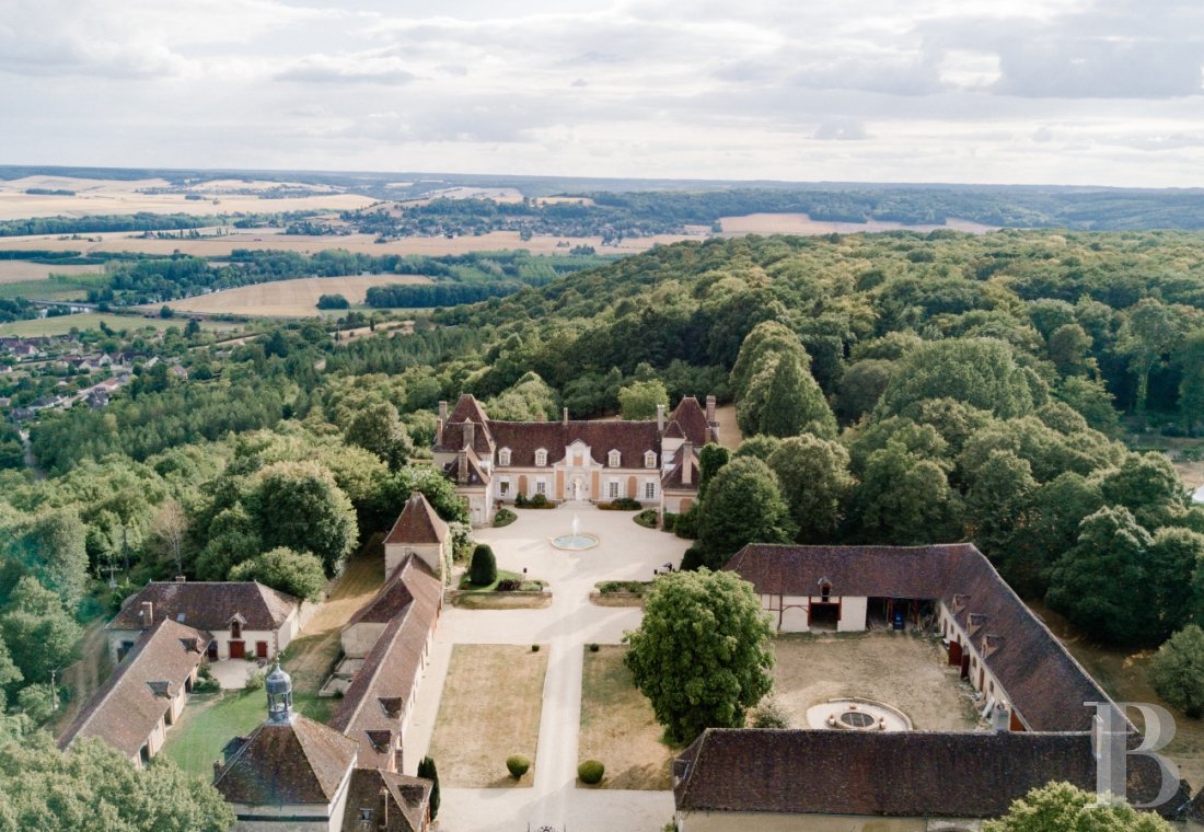 A 17th century chateau open to all arts and cultures in Yonne, Burgundy - photo  n°19
