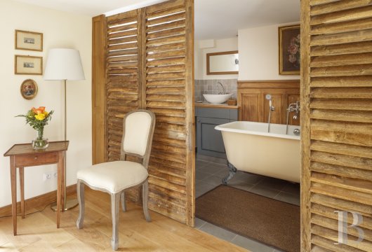 A 17th century chateau's outbuildings transformed into guest suites near to Fontainebleau - photo  n°21