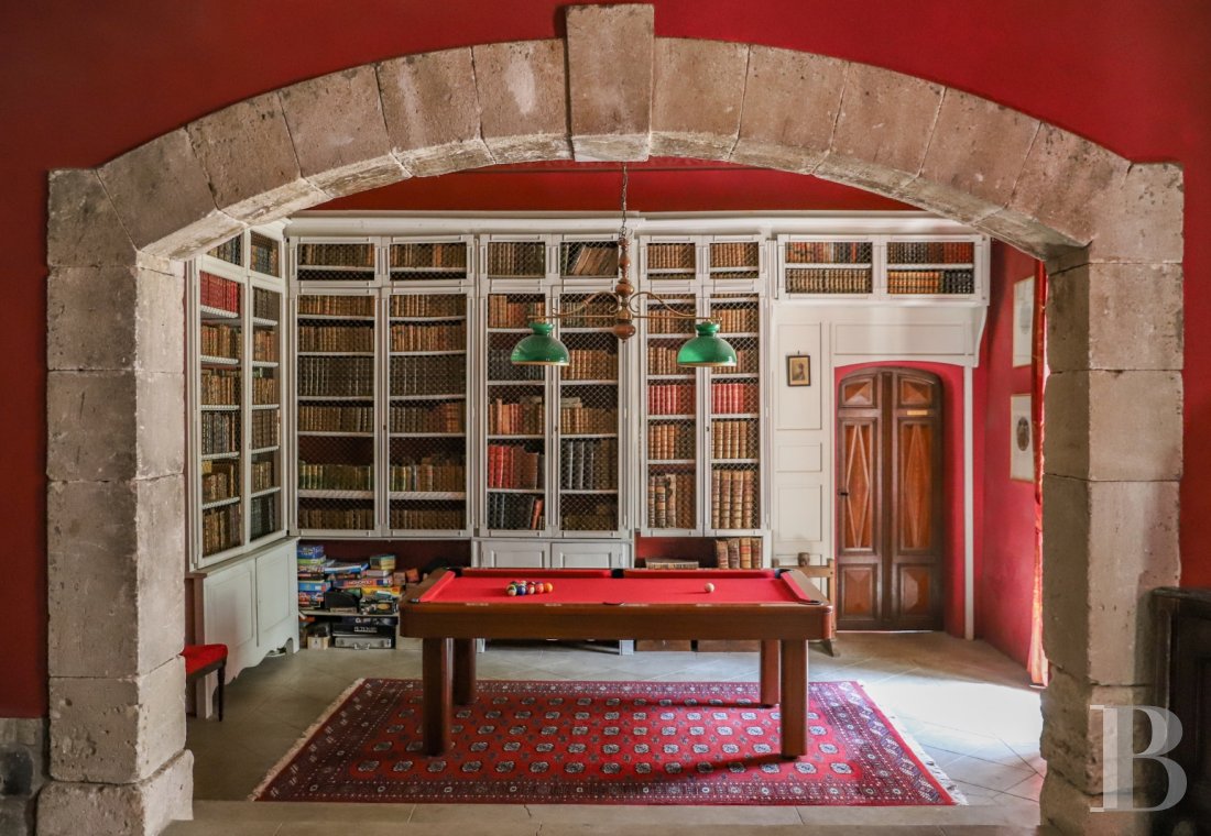 In Minervois, a former 12th century fortress transformed into a comfortable home - photo  n°22
