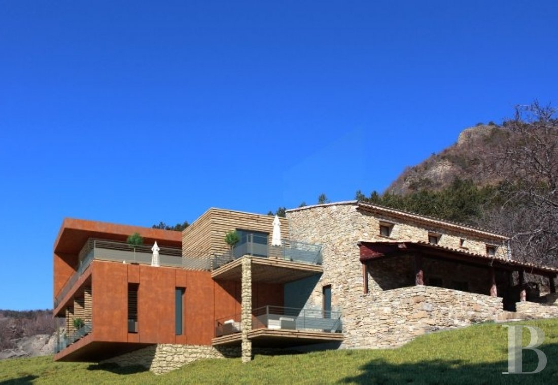 An 18th century hamlet with a contemporary spirit, surrounded by mountains in Drôme Provençale - photo  n°4