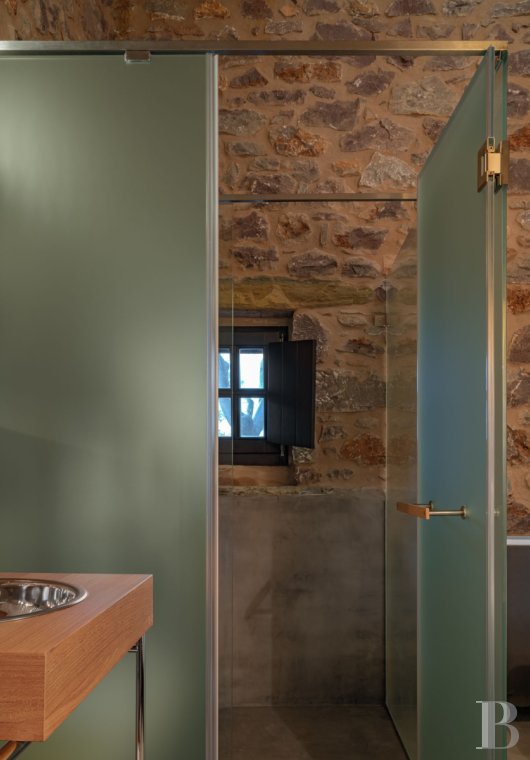 An old tower house transformed into an intimate hotel with expansive views of the Mani peninsula, to the south of the Peloponnese - photo  n°25