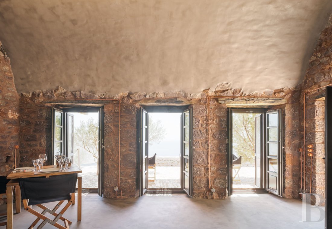 An old tower house transformed into an intimate hotel with expansive views of the Mani peninsula, to the south of the Peloponnese - photo  n°41