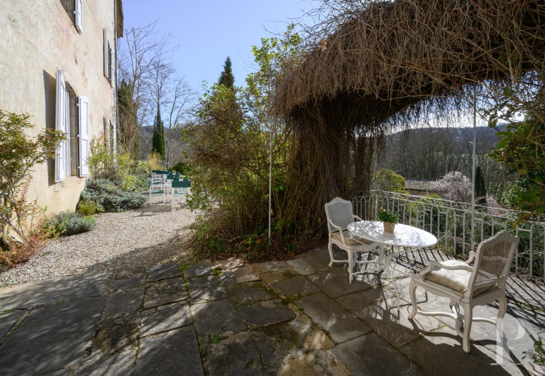 chateaux for sale France midi pyrenees   - 16