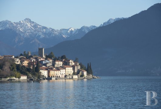 A villa in the shadow of Castello Rezzonico on the western shore of Lake Como in Italy - photo  n°28