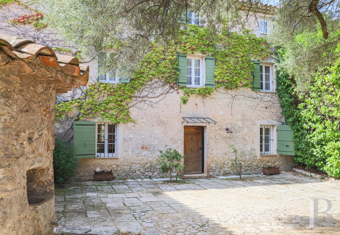 A former 18th-century inn on the outskirts of Roquefort-les-Pins, in the Alpes-Maritimes - photo  n°8
