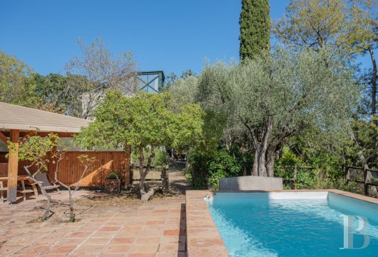character properties France provence cote dazur character houses - 15