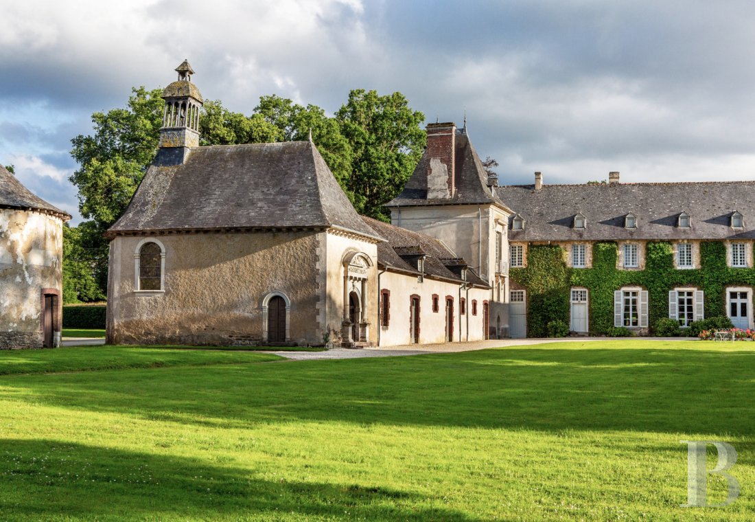 Between Rennes and the Brocéliande Forest, an enchanting family chateau   - photo  n°4