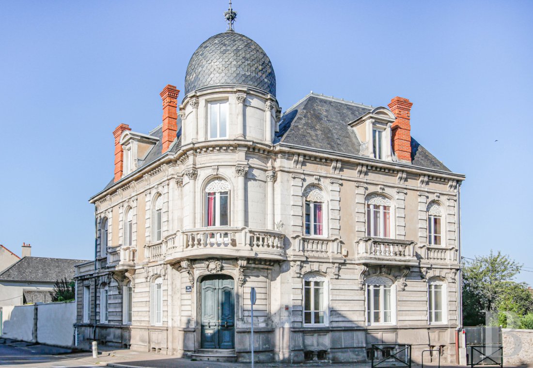 mansion houses for sale France burgundy   - 1