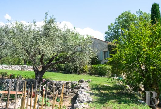 character properties France provence cote dazur character houses - 16