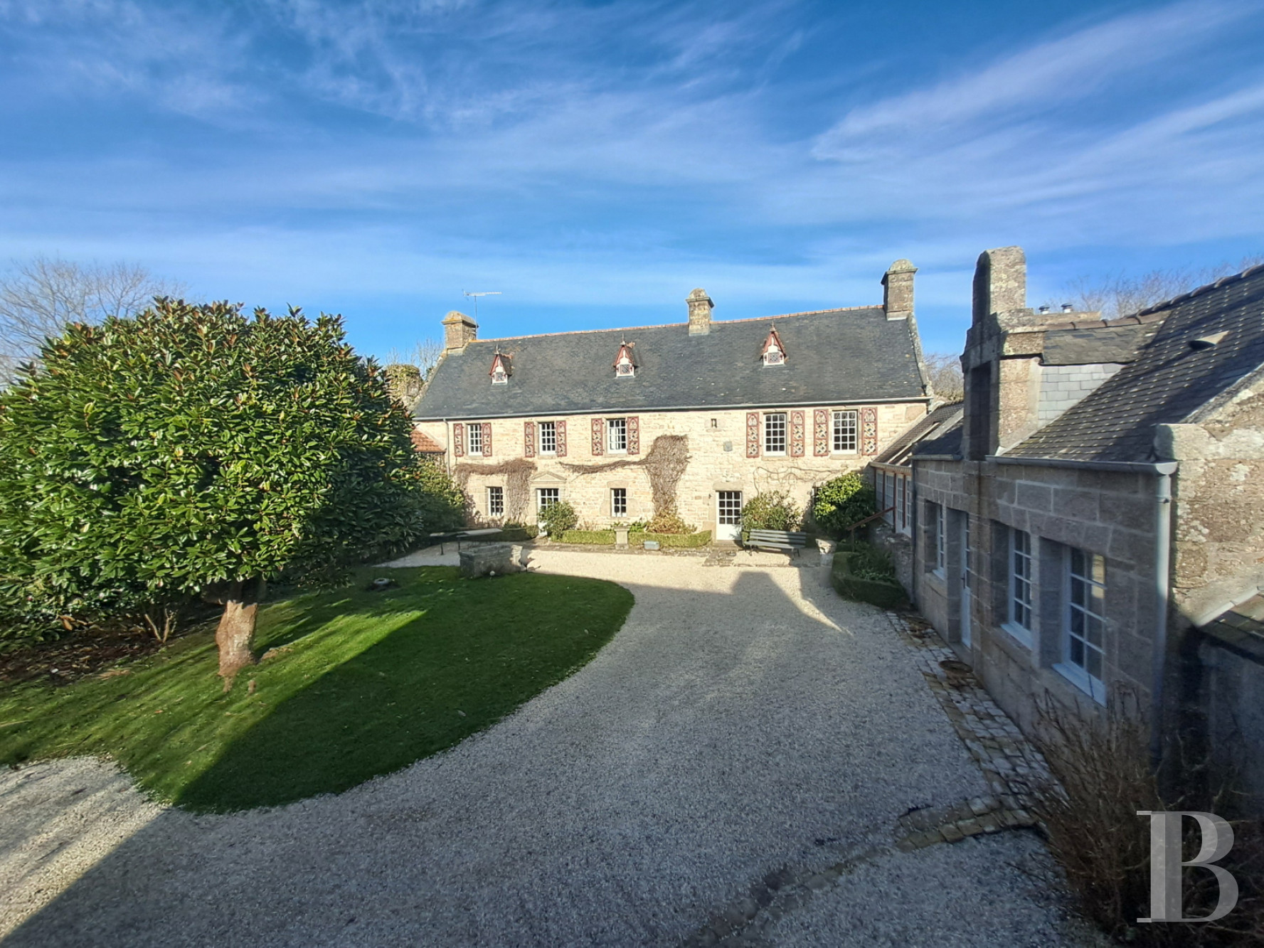 Manors for sale in France In the Abers region in Brittany