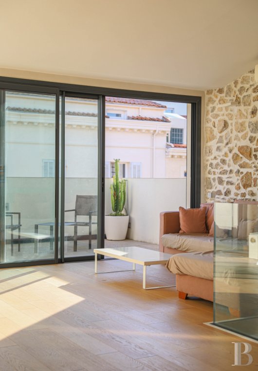 properties in town provence cote dazur   - 4