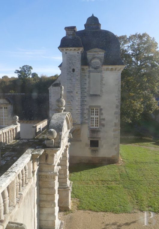 chateaux for sale France brittany   - 7