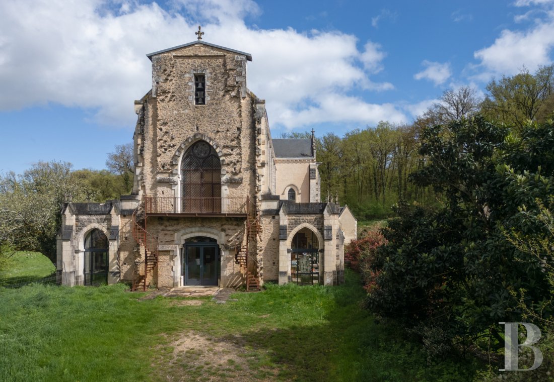 monastery for sale France poitou charentes   - 2