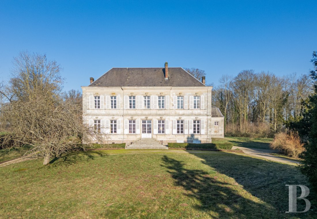 chateaux for sale France picardy   - 2