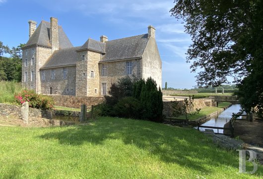 chateaux for sale France brittany castles chateaux - 6
