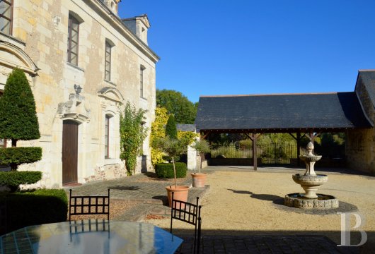 France mansions for sale pays de loire manor house - 4