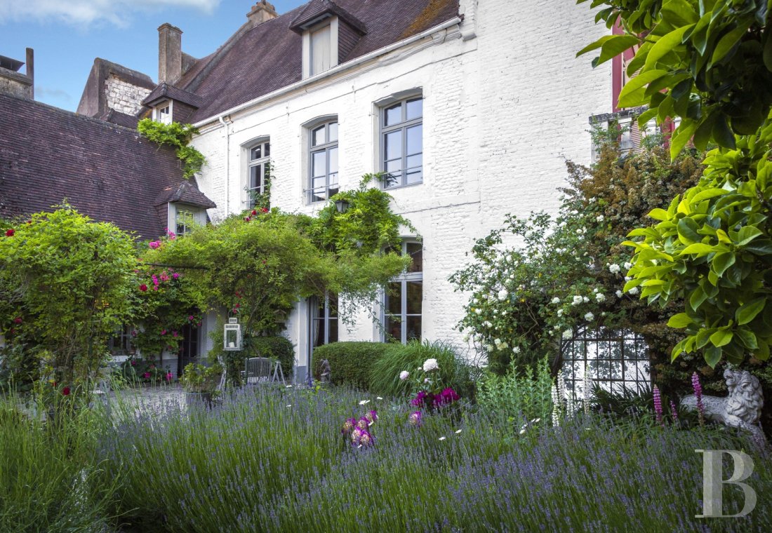 A tastefully refined guest house in the secluded Montreuil-sur-Mer - photo  n°1