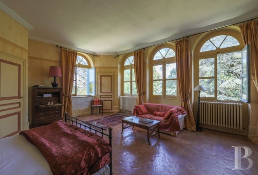 chateaux for sale France burgundy   - 13