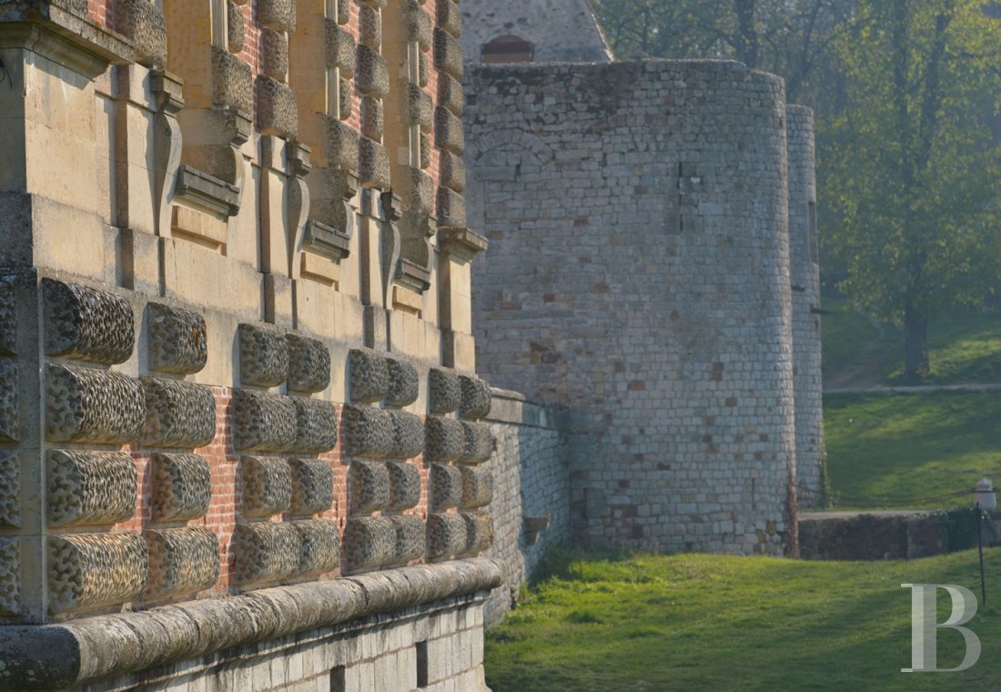 A princely chateau dedicated to organising luxurious events  to the north of the Yvonne, not far from Paris - photo  n°21
