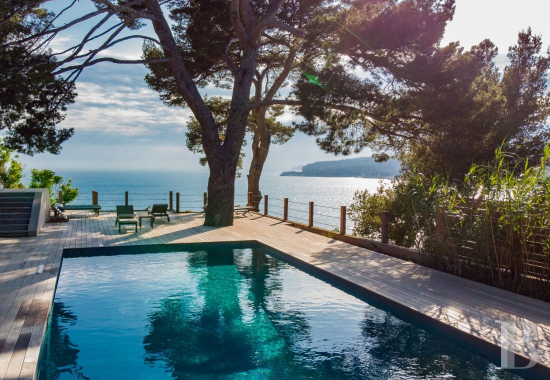 A estate with sixty hectares of land and only the Mediterranean on the horizon in Cassis - photo  n°6
