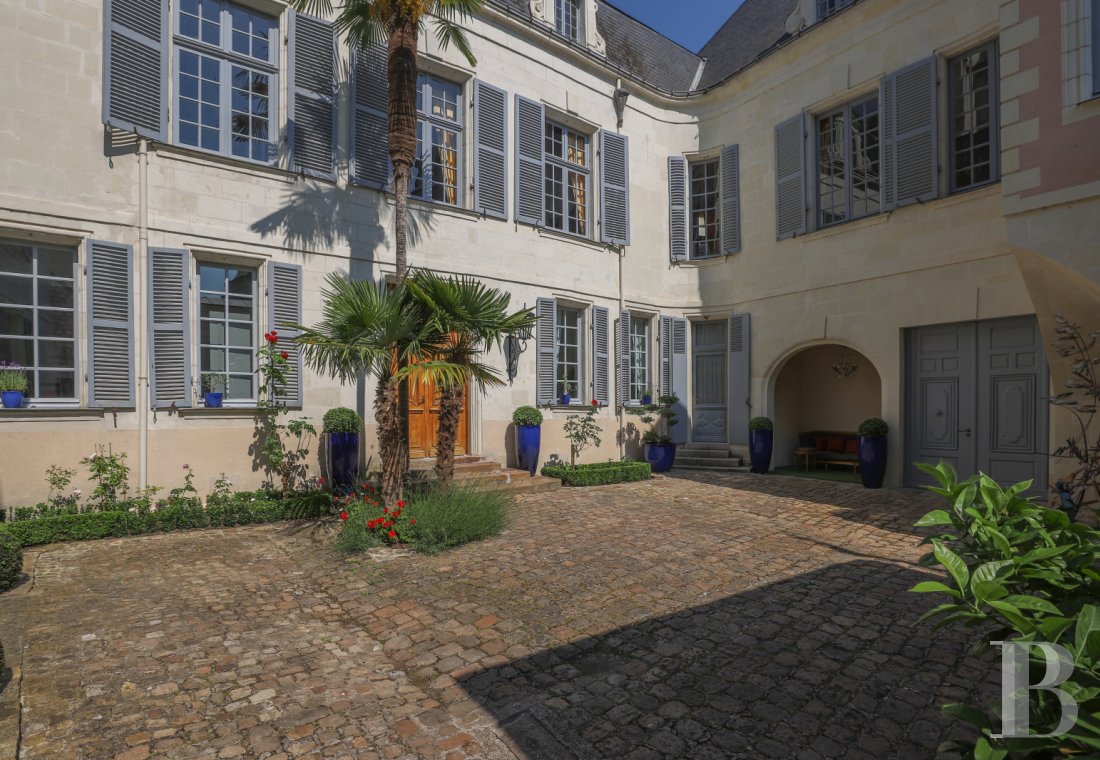 mansion houses for sale France pays de loire   - 1