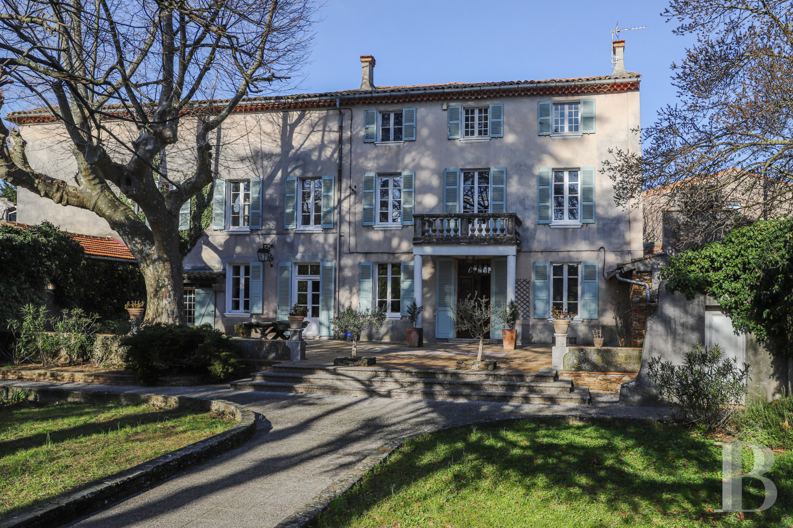 Village houses for sale in France in the centre of the Var department