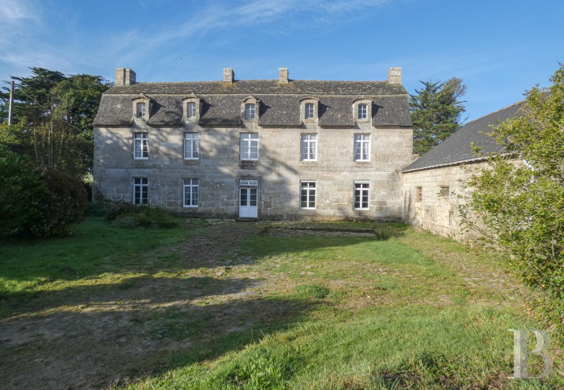France mansions for sale brittany manors for - 2