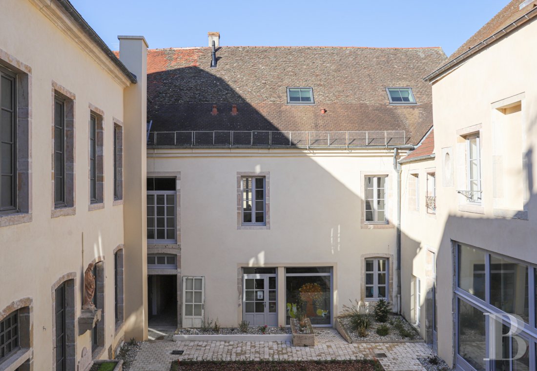 mansion houses for sale France burgundy   - 14