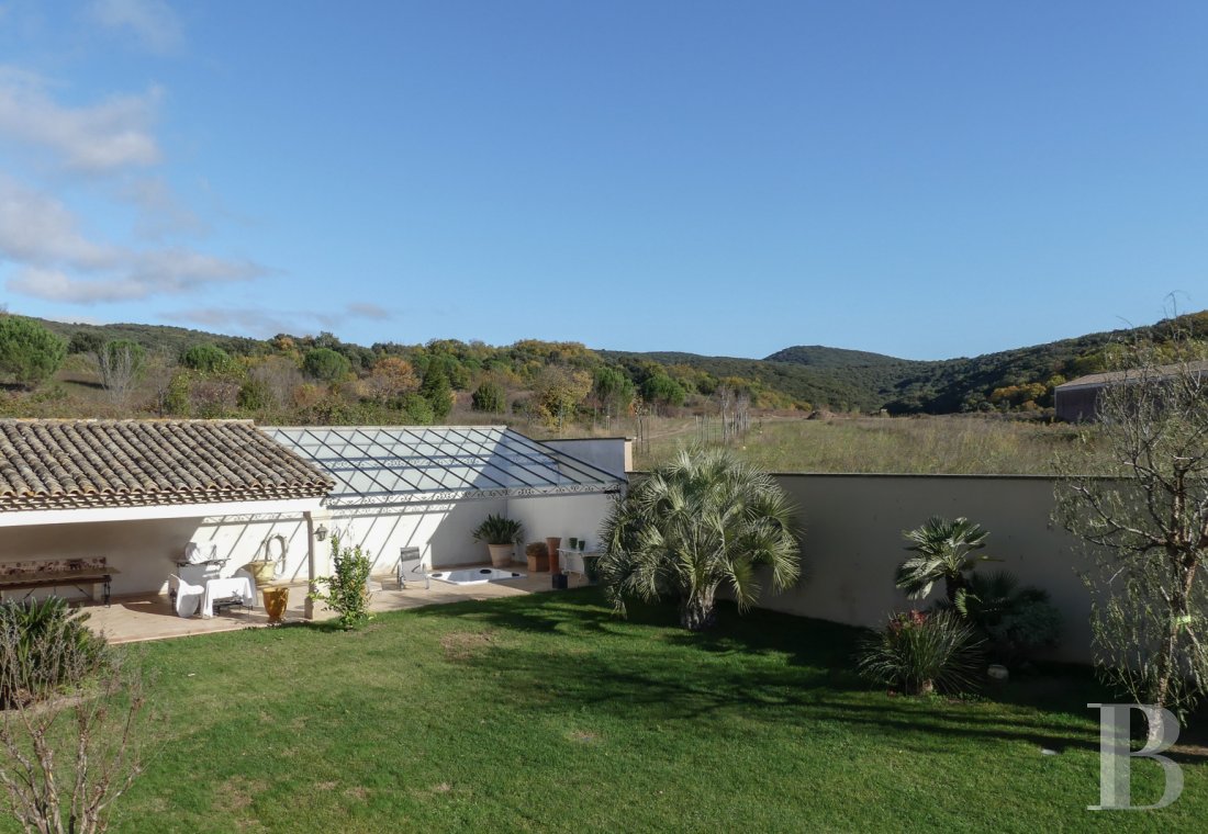 property for sale France languedoc roussillon residences village - 13
