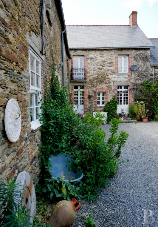 France mansions for sale brittany manors forests - 3