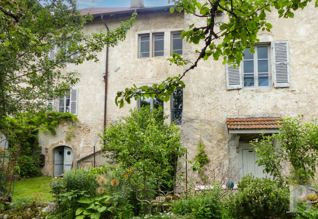 character properties France franche comte character houses - 1