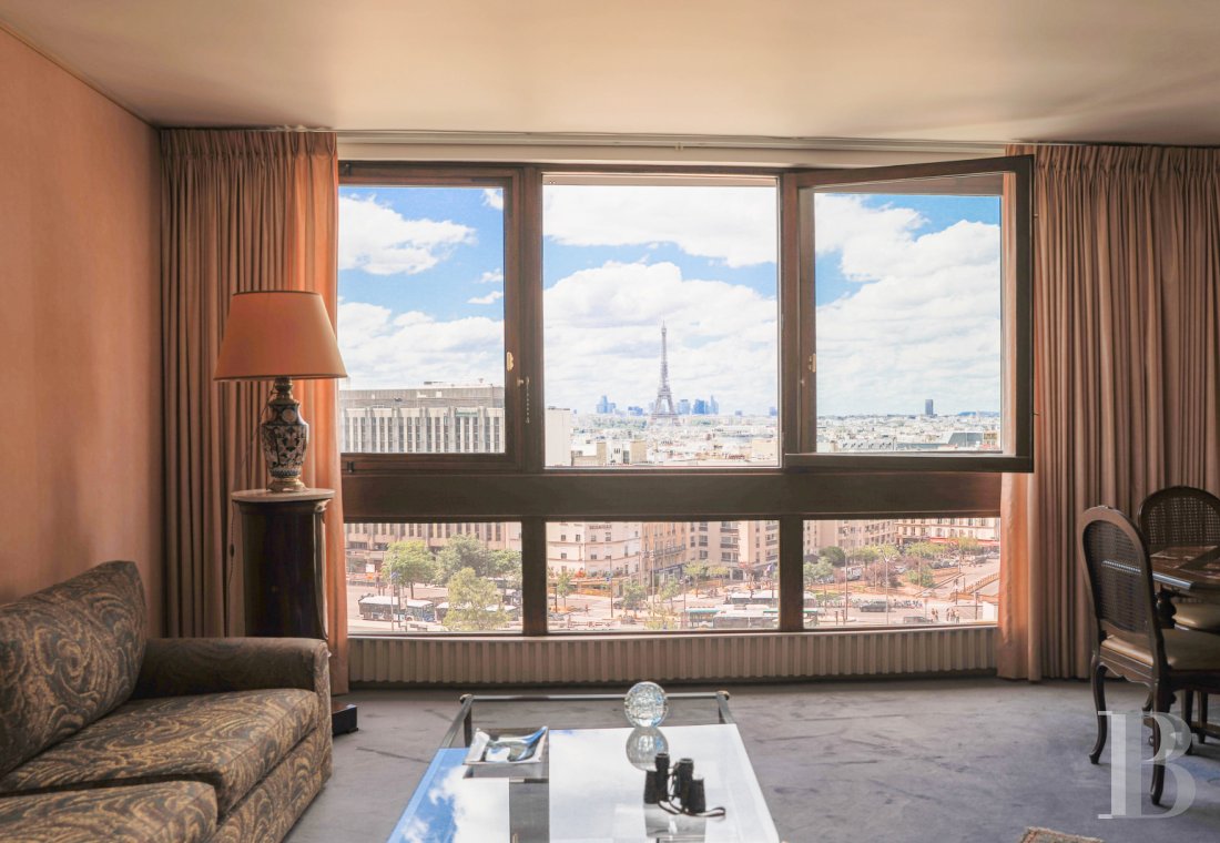apartments for sale - paris - Sur les hauteurs de Montparnasse, tel un belvédère,  un appartement spacieux et son panorama sur tout Paris
