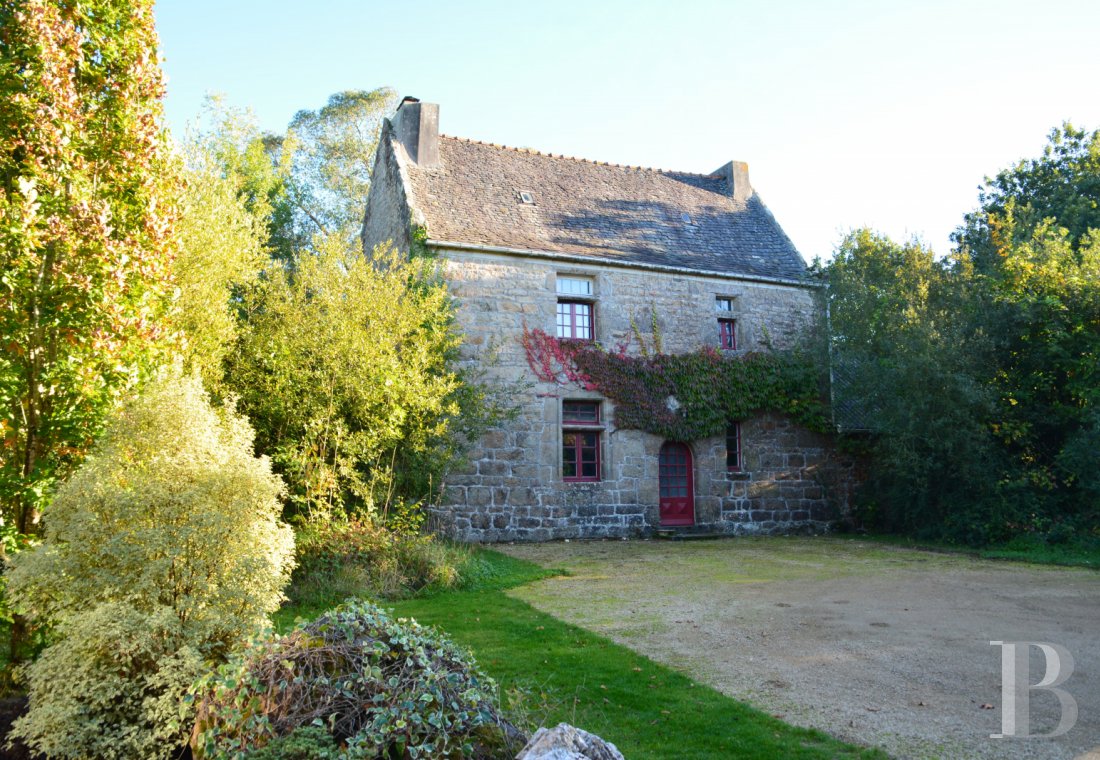 manors-for-sale-morlaix-in-france