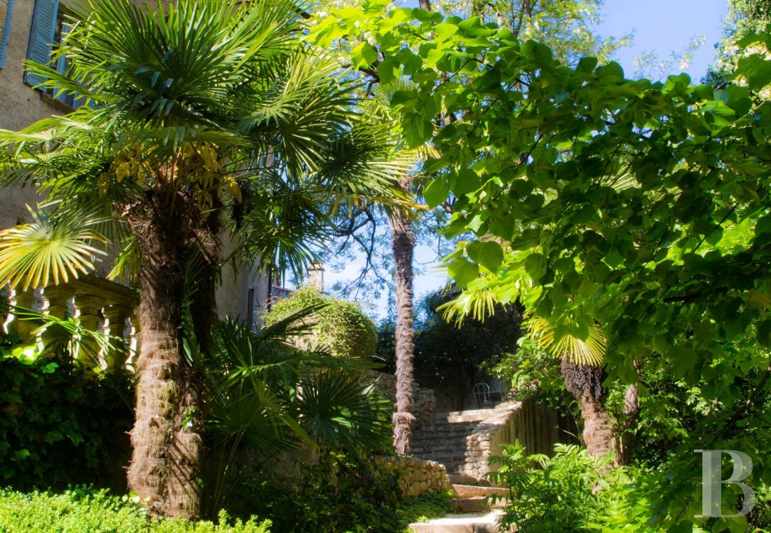 A small village chateau  with a remarkable garden  in Ardèche - photo  n°13