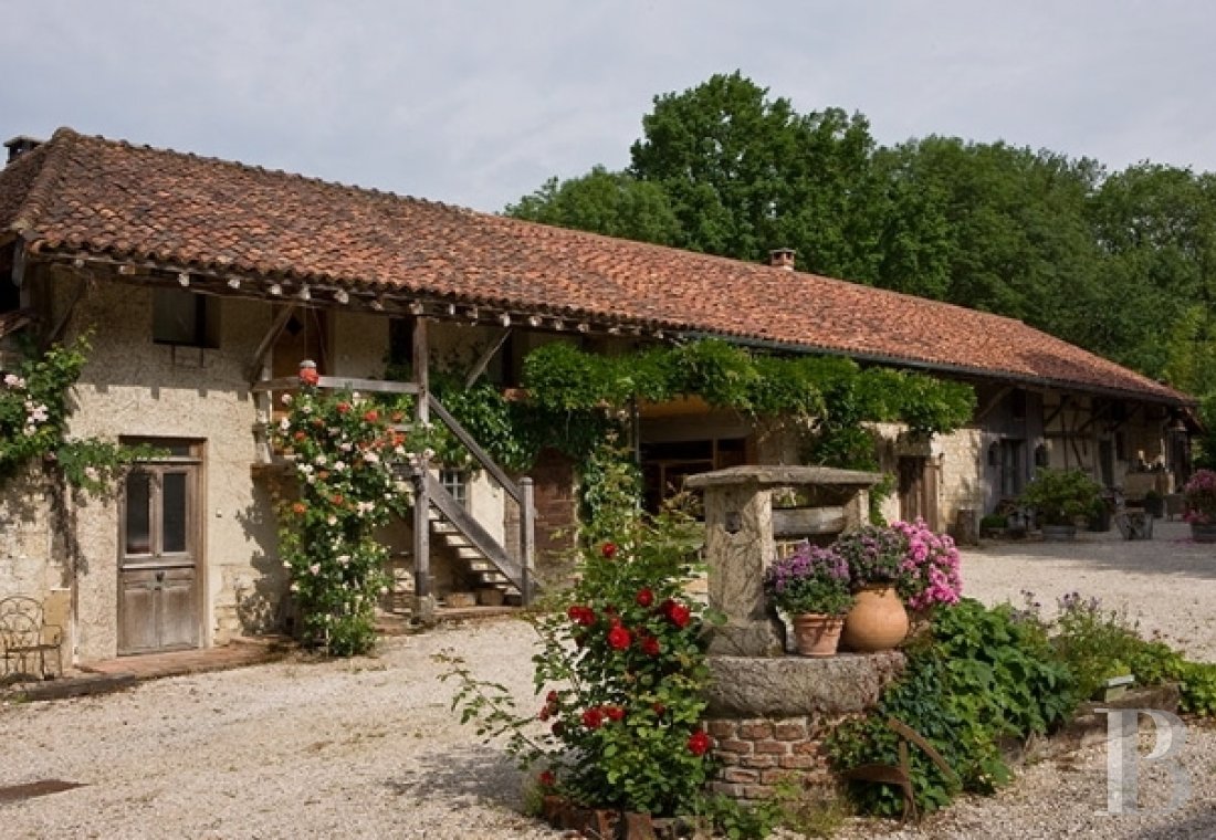 An old farmhouse transformed into a charming guest house  in southern Burgundy, between Dijon, Geneva and Lyon  - photo  n°5