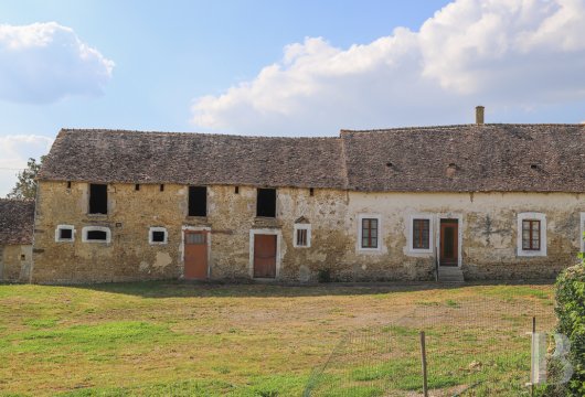 property for sale France pays de loire priory chapel - 17