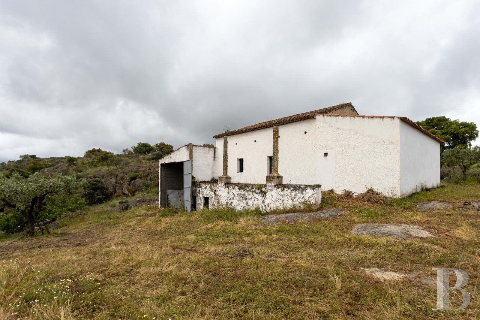 farmhouse for - 2   farmhouse for - 2
