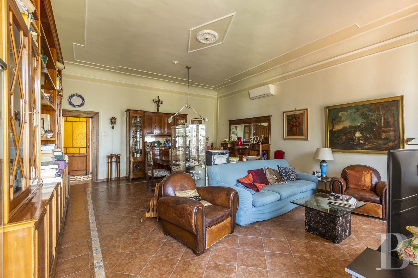villa for - 5   villa for - 5