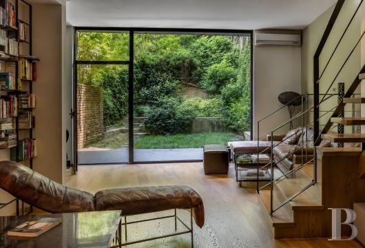 In Galata, a few streets away from the tower, a duplex of around 160 m² with a private garden of approximately ...