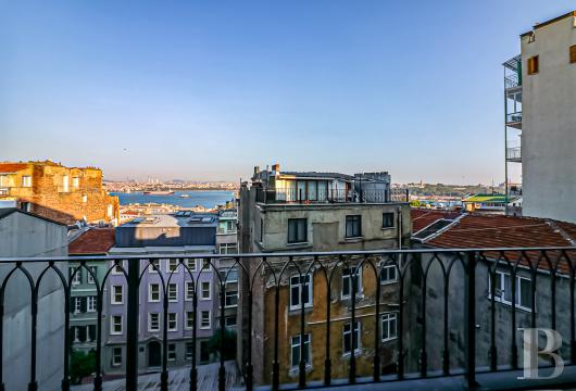 In Galata, overlooking the Bosphorus and the Historic Peninsula, a well-preserved 19th-century duplex